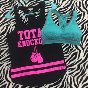 Workout set: Tank top and sports bra